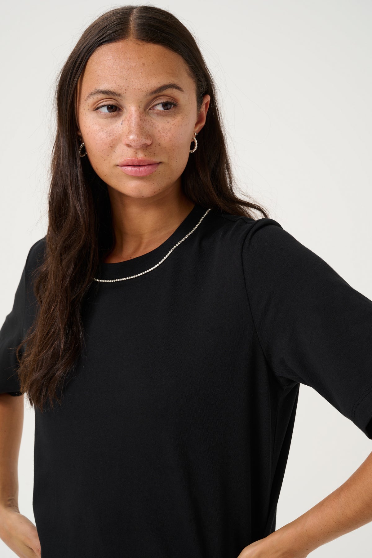 KAivana T-Shirt - Black Deep