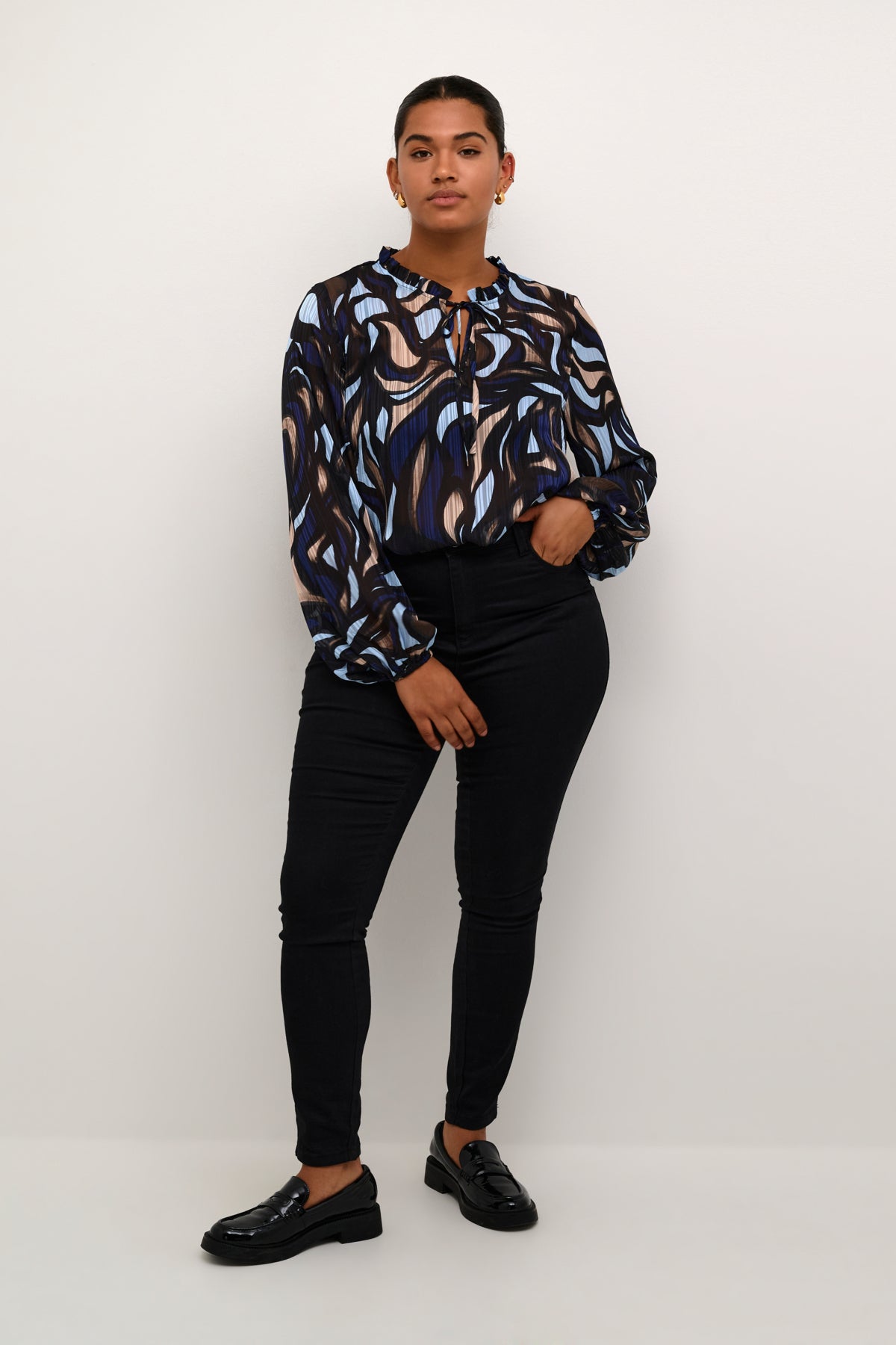 KCmarga Blouse - Blue/Black