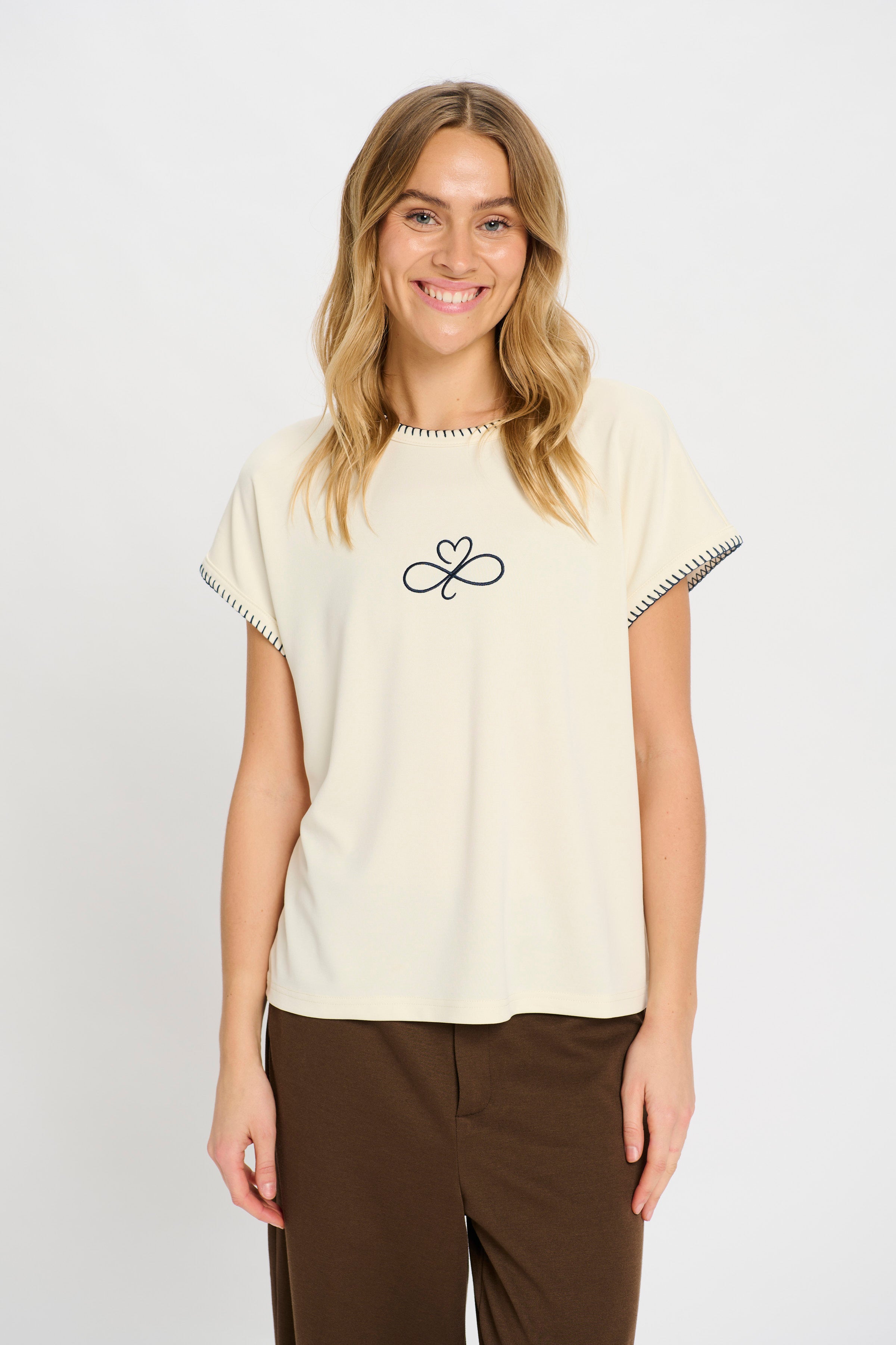 Heart Tee - Dark Sand