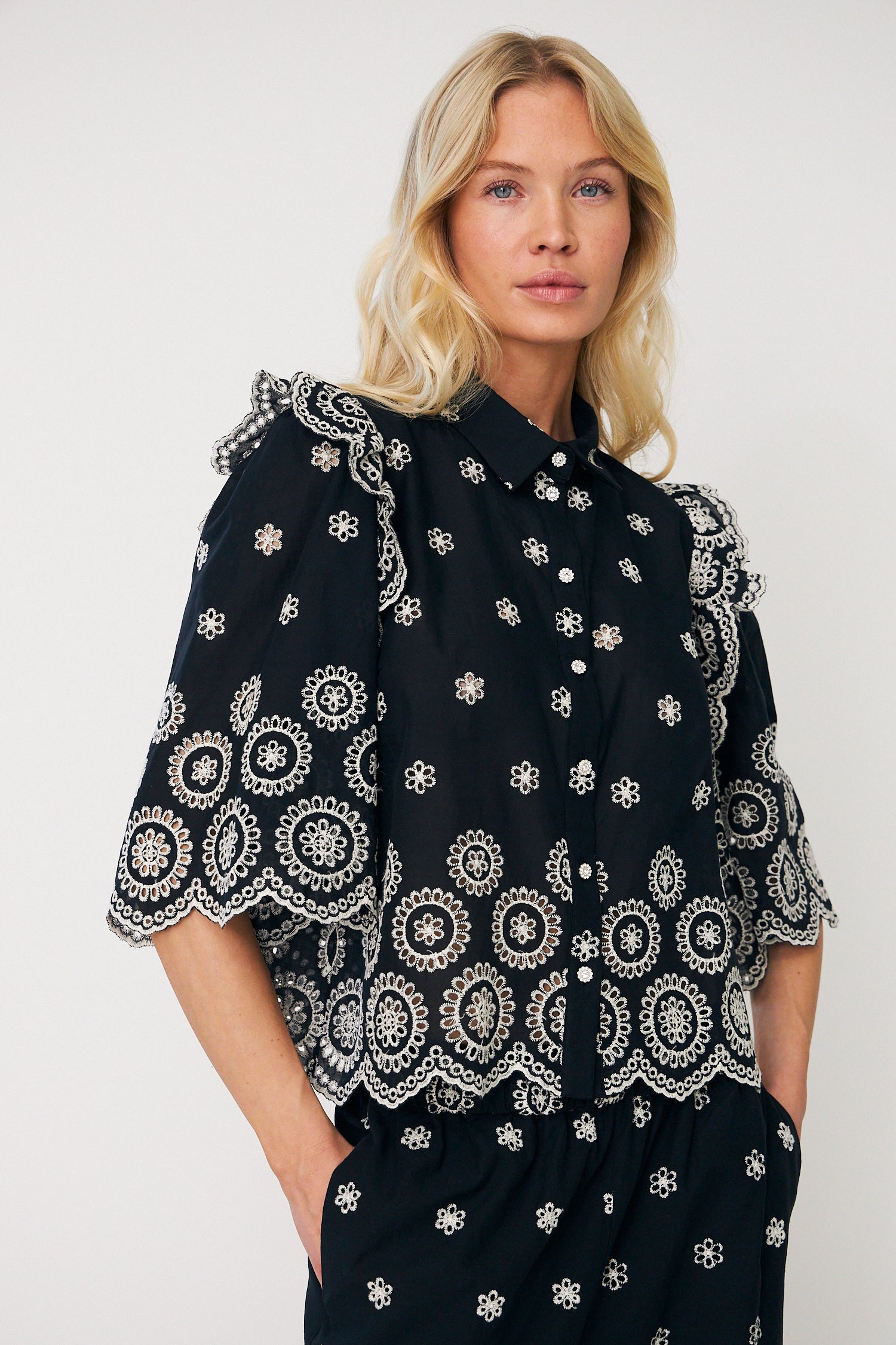 Lysacras Shirt - Black