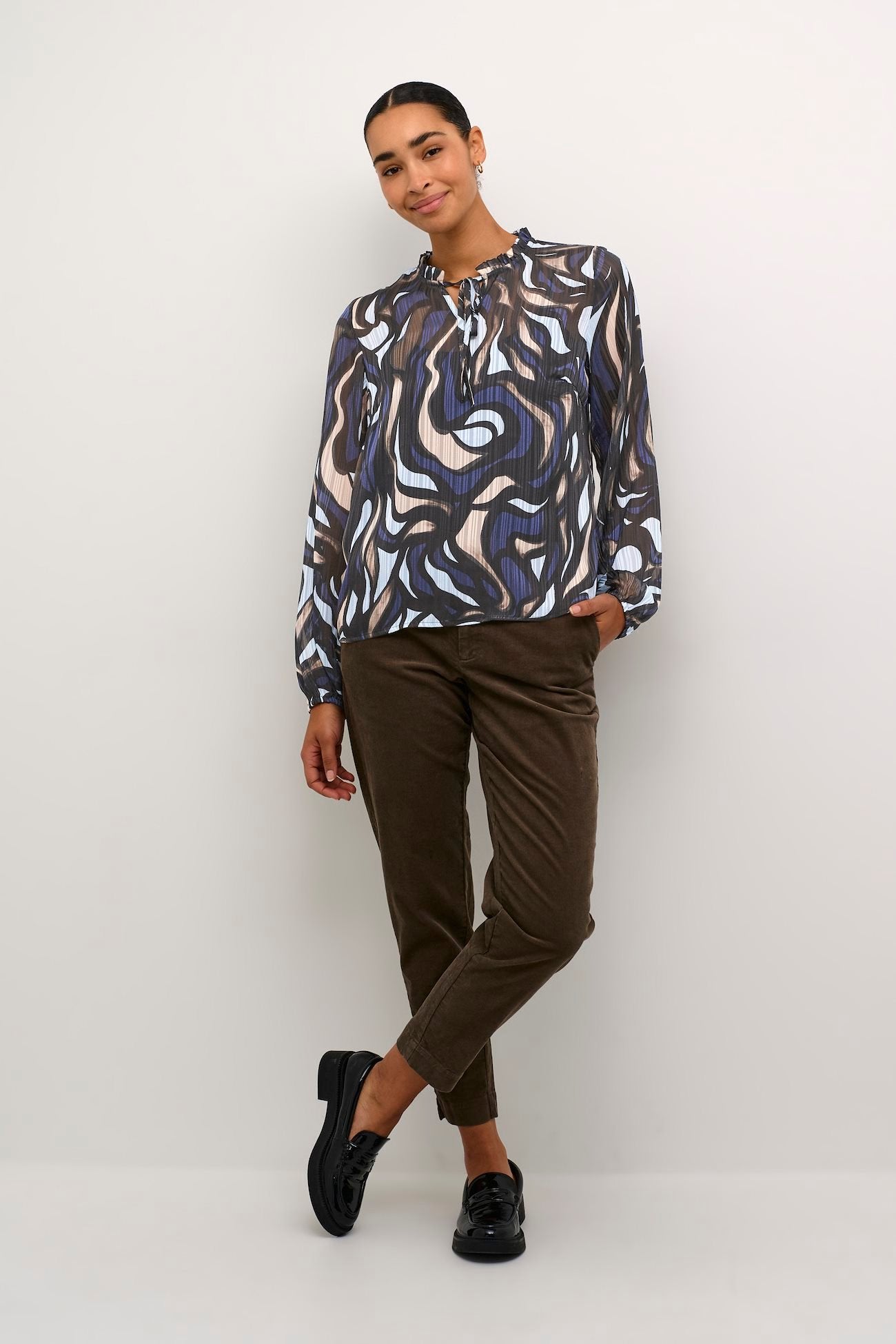 KAmargo Blouse - Blue/Grey Abstract