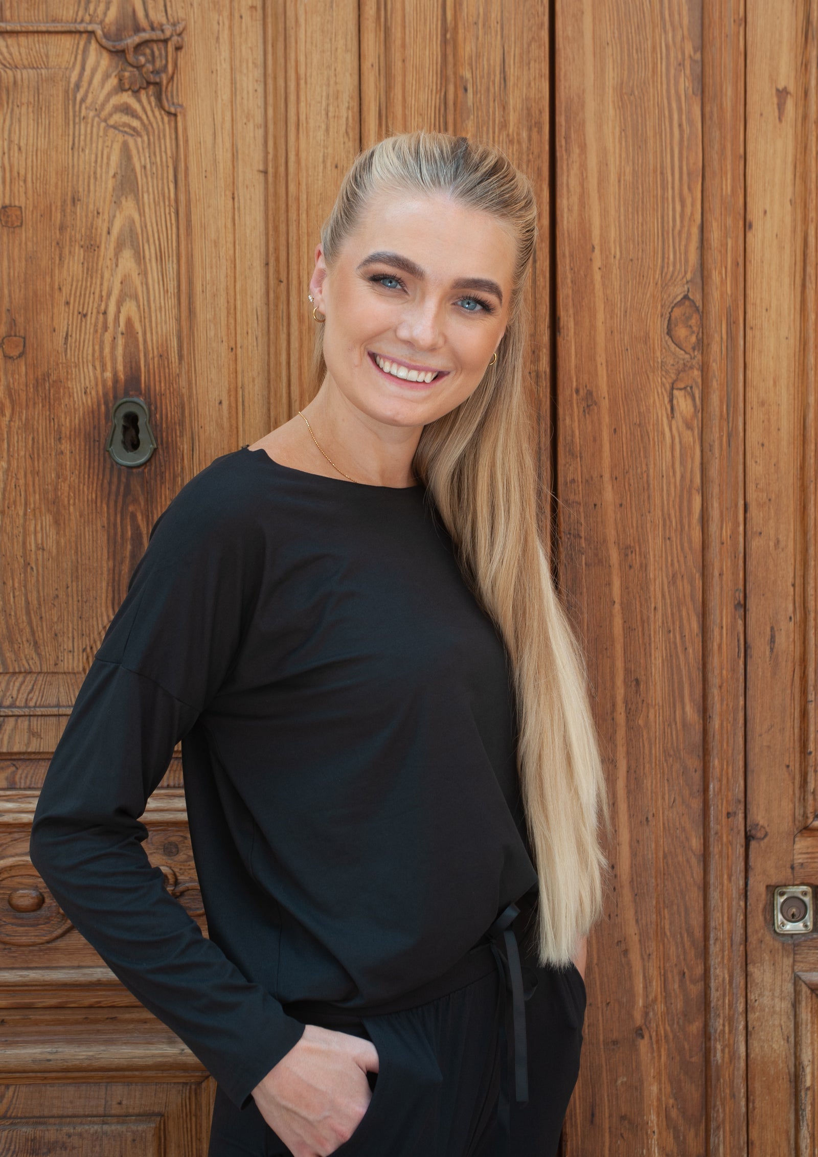 Alma Long Sleeve Top - Black