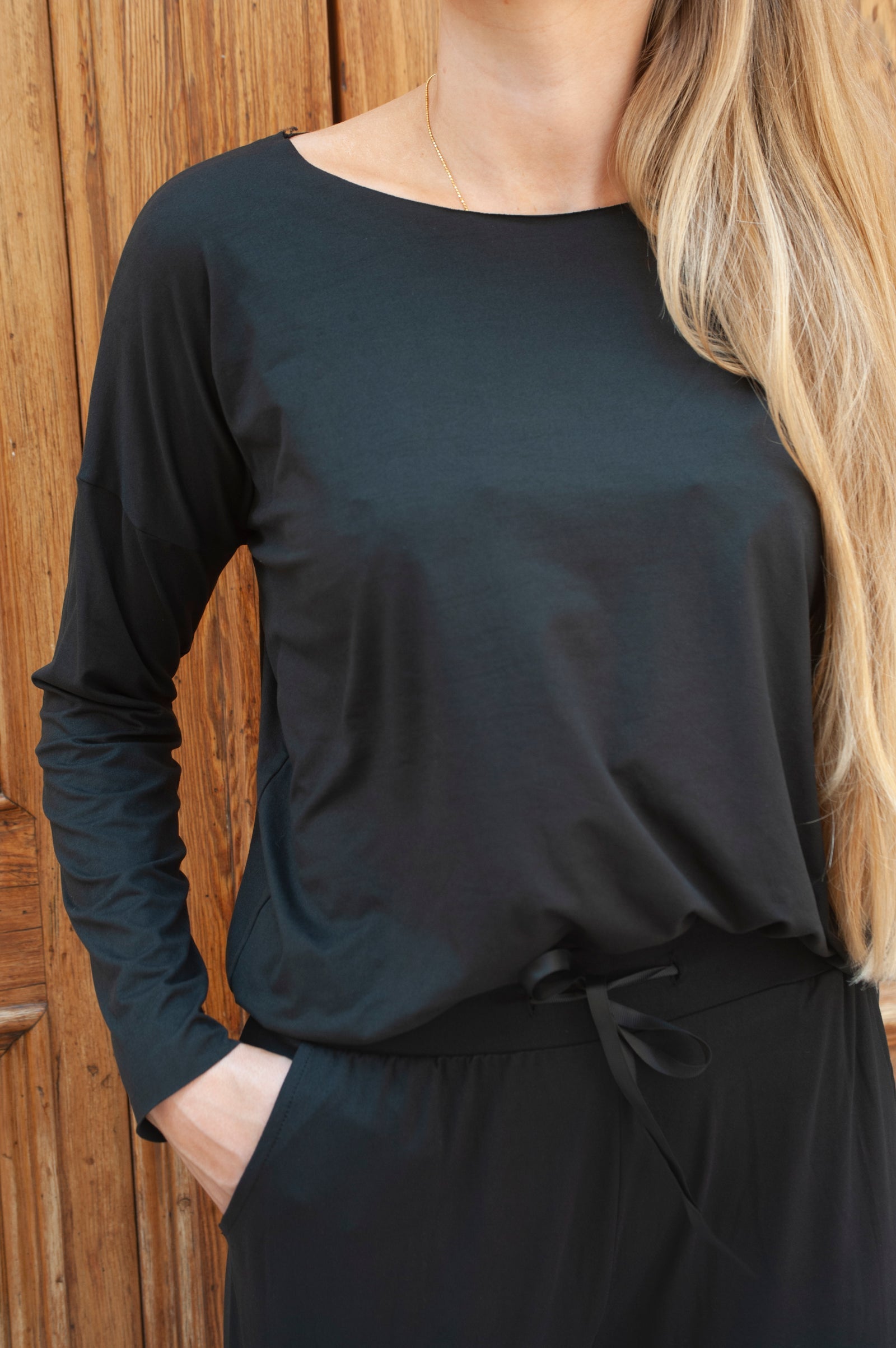 Alma Long Sleeve Top - Black