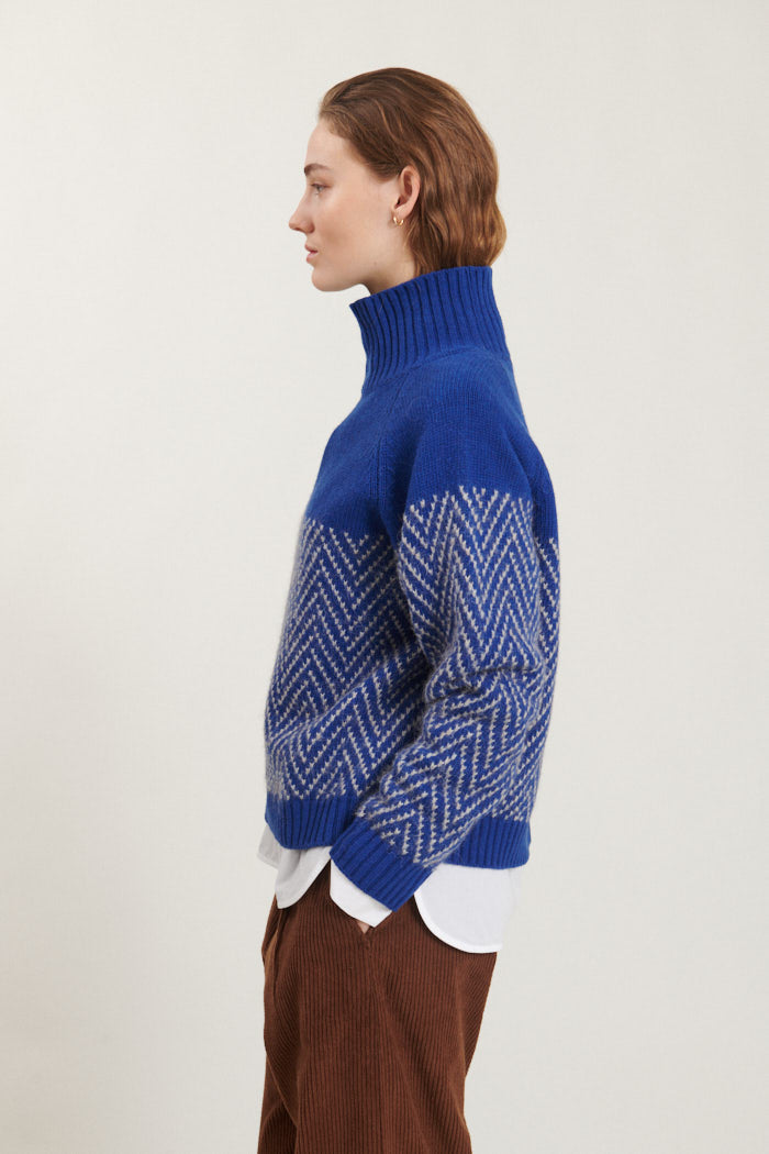 Henny Raglan T-Neck - Clematis Blue