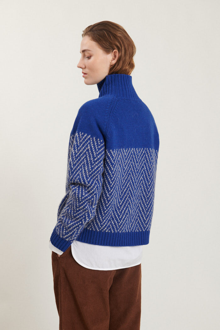 Henny Raglan T-Neck - Clematis Blue