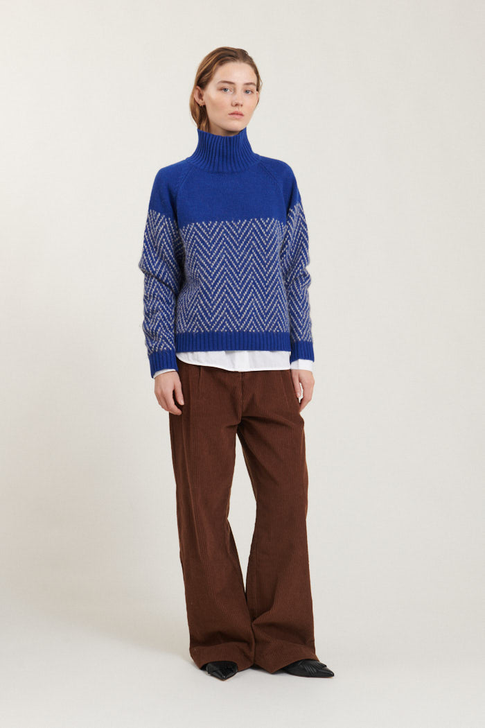 Henny Raglan T-Neck - Clematis Blue
