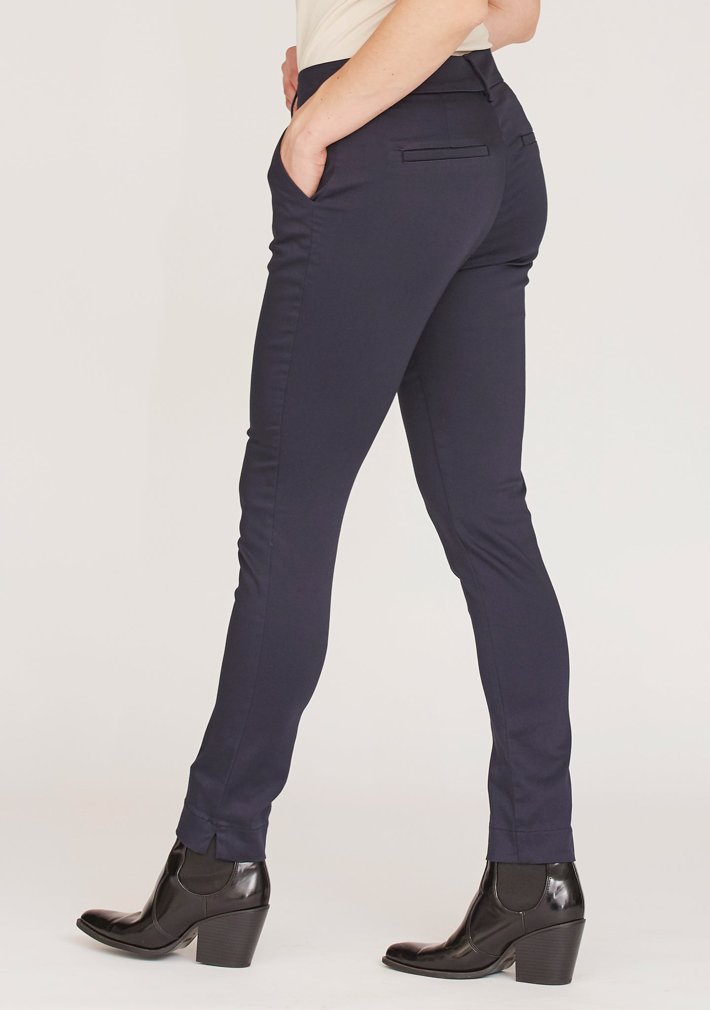Isay Chino Pant Long - Navy