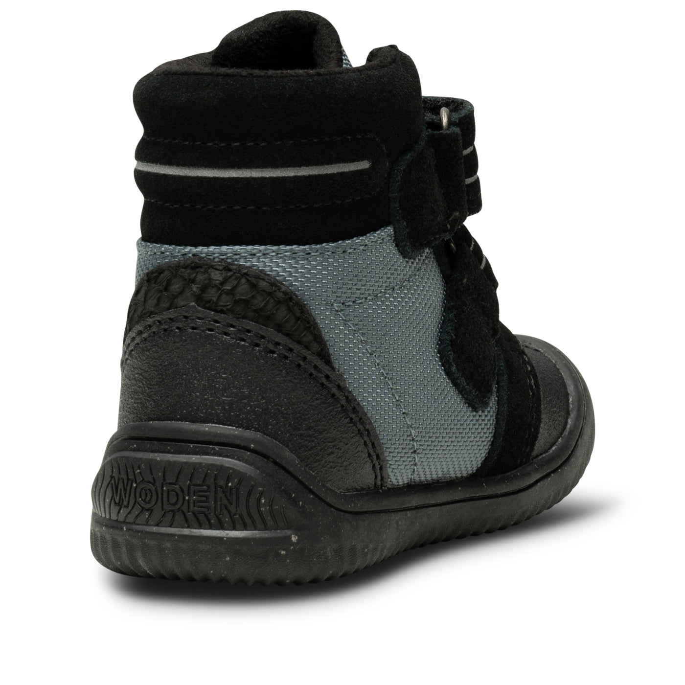 Tristan Boot - Storm