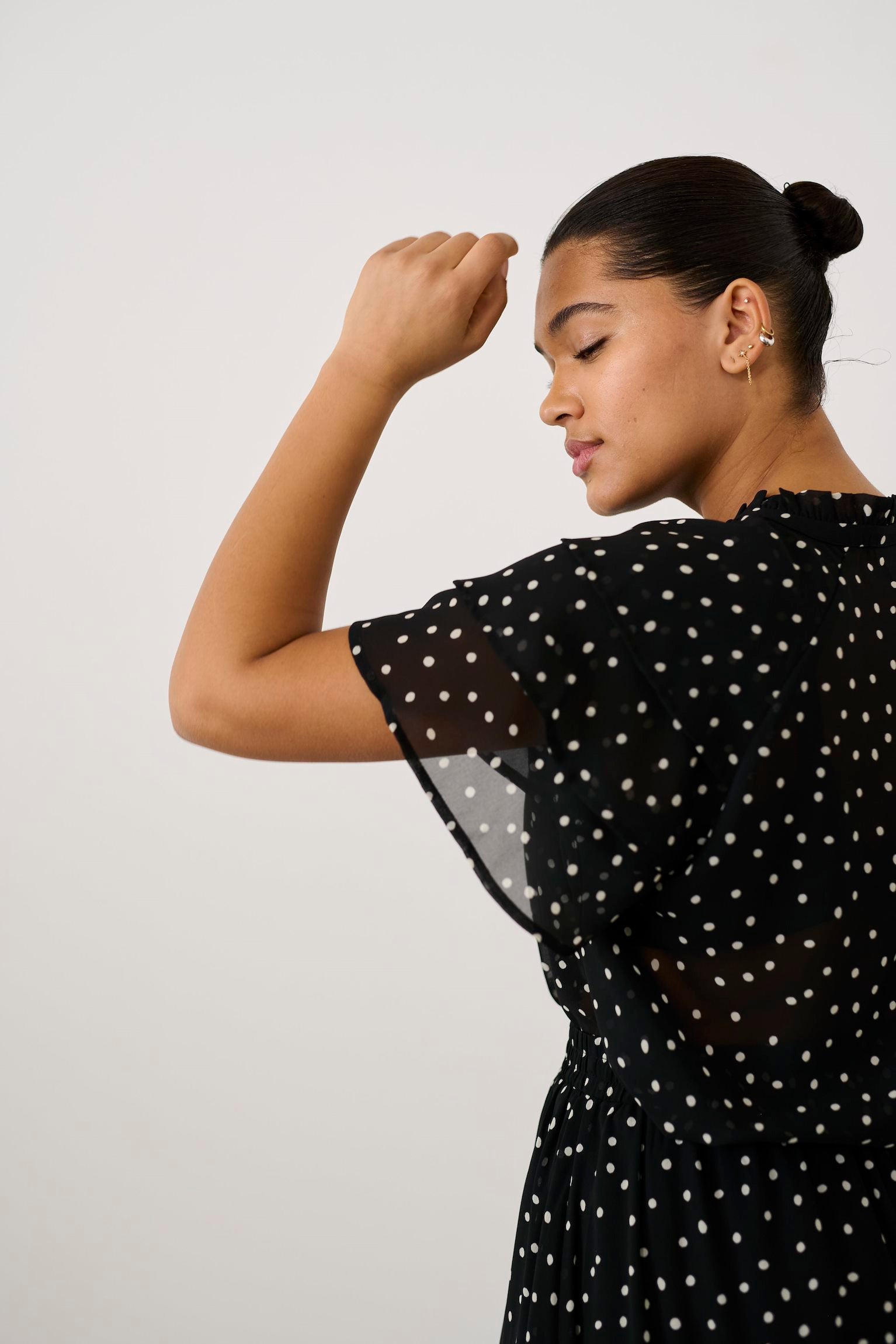 KCsallie Blouse - Black/White Dot