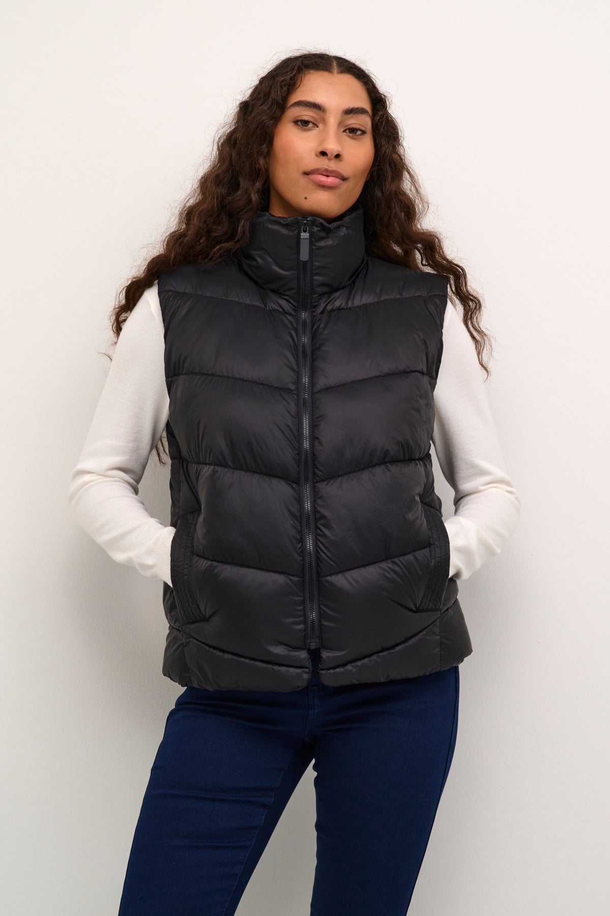 KAsusanne Waistcoat - Black