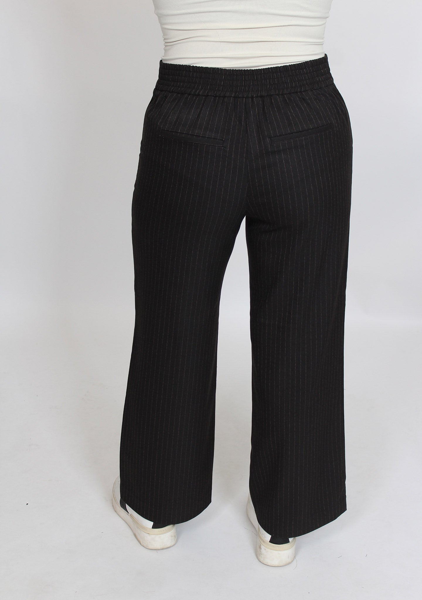 Rimini Striped Pants - Black Pinstrip