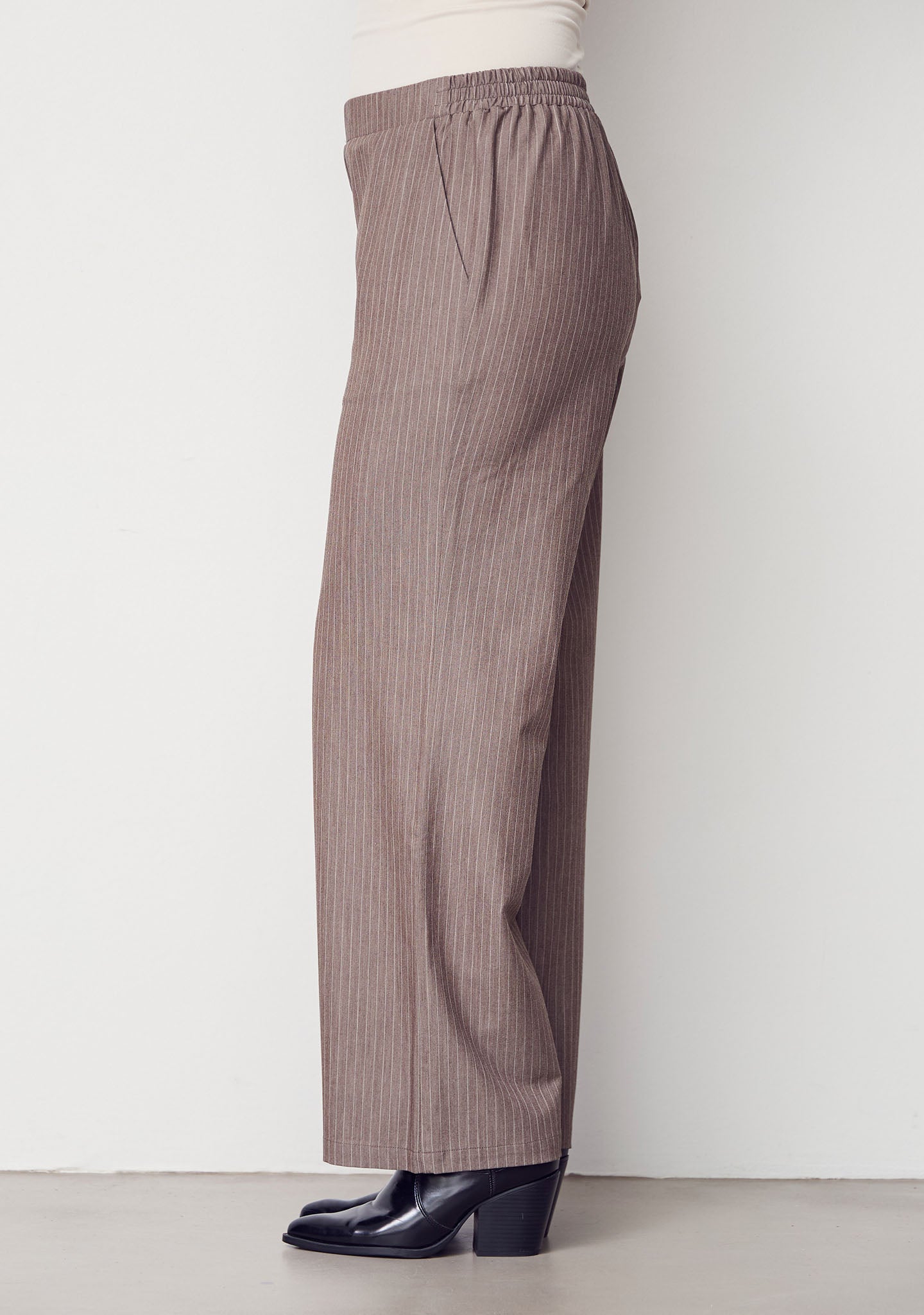 Jessi Basic Pants - Taupe Pinstripe